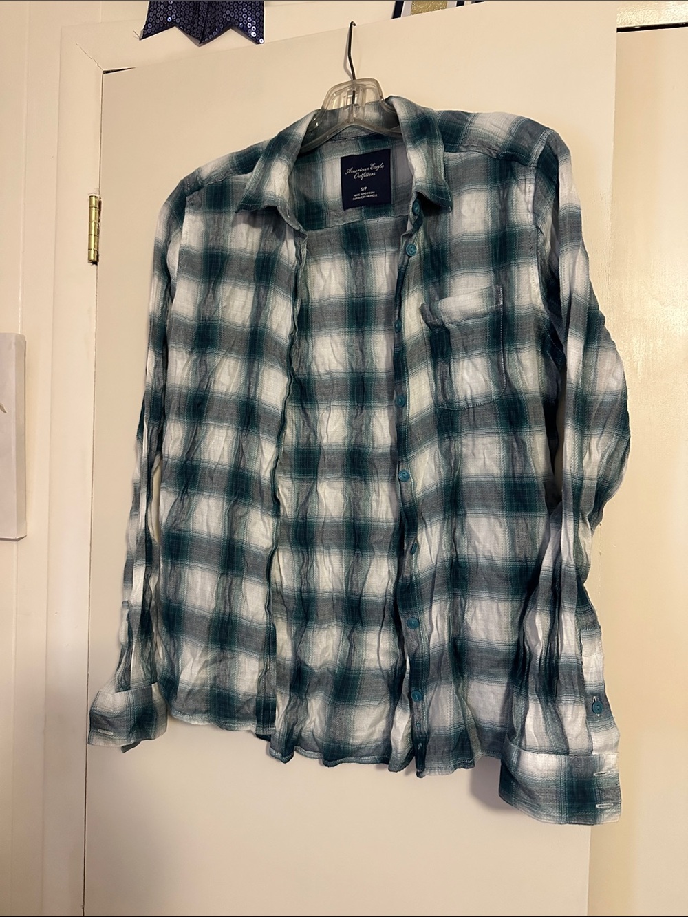 American Eagle Outfitters Green & White Plaid Button-Down Shirt